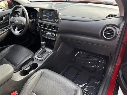Used 2021 Hyundai Kona Limited w/ Cargo Package image 26