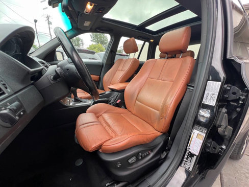 Used 2004 BMW X3 3.0i image 13