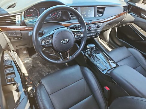 Used 2019 Kia Cadenza Premium image 10