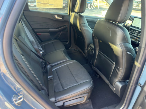 New 2025 Ford Escape SE image 16