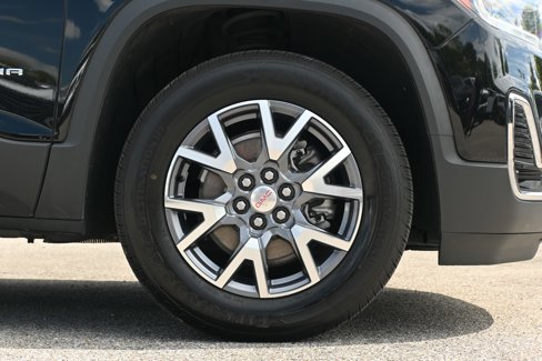 Used 2023 GMC Acadia SLT w/ Preferred Package image 27