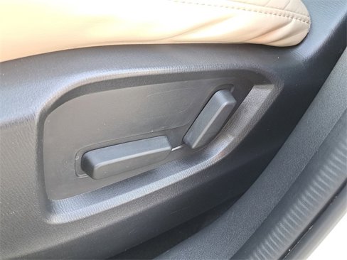 Used 2018 MAZDA CX-5 Touring w/ Preferred Equipment Package image 19