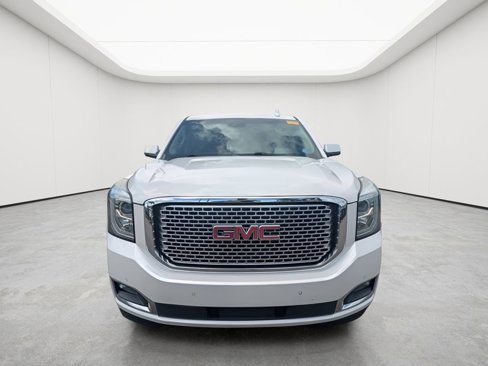 Used 2016 GMC Yukon Denali w/ Open Road Package image 3