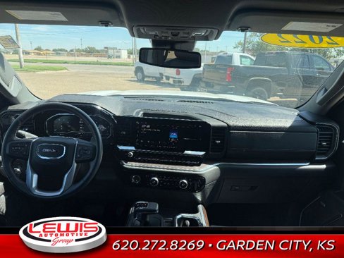 Used 2022 GMC Sierra 1500 SLT w/ SLT Premium Package image 10