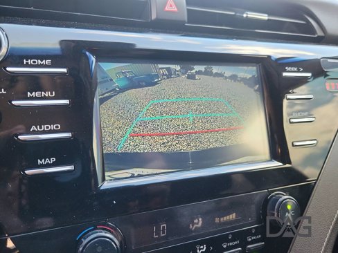 Used 2019 Toyota Camry SE image 32