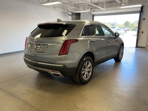 Used 2022 Cadillac XT5 Premium Luxury w/ Technology Package image 8