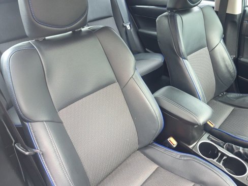 Used 2019 Toyota Corolla XSE image 11