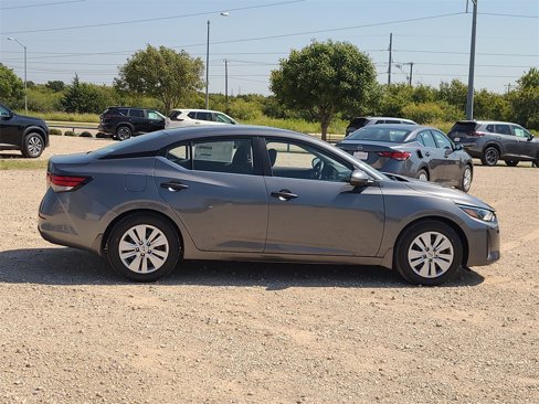 New 2025 Nissan Sentra S image 4