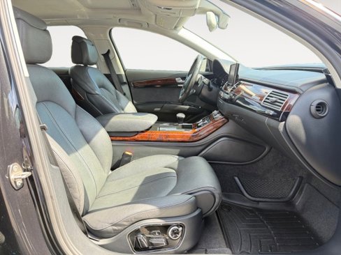 Used 2013 Audi A8 L 4.0T w/ Comfort Pkg image 9