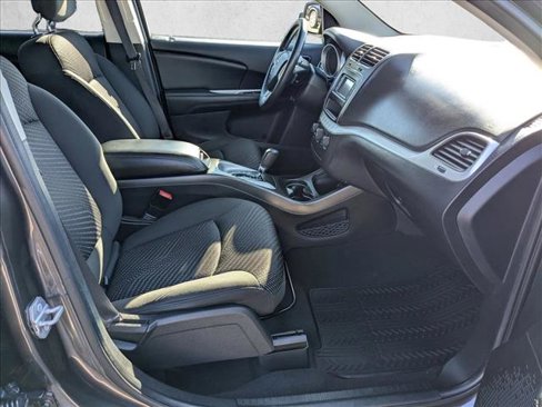 Used 2016 Dodge Journey SXT w/ Premium Group image 22