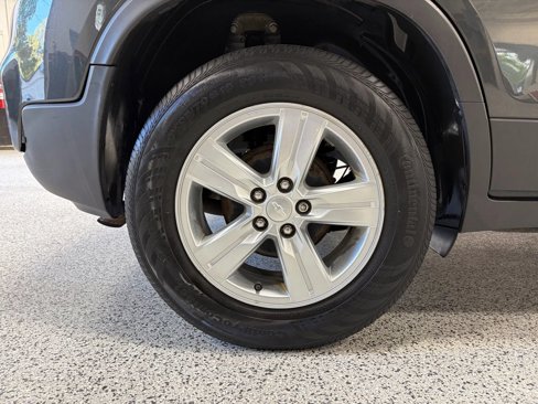 Used 2019 Chevrolet Trax LT w/ LT Convenience Package image 18