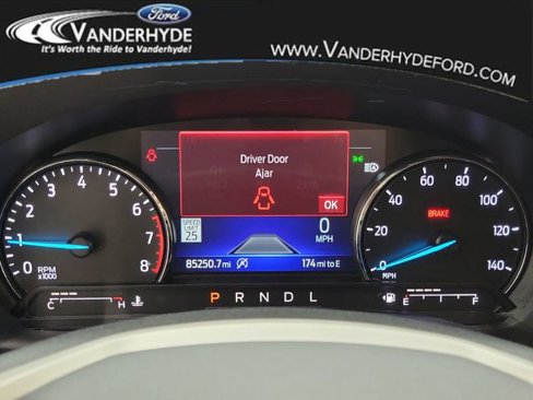 Used 2021 Ford Explorer Limited w/ Equipment Group 301A image 26