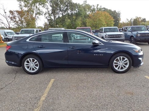 Used 2018 Chevrolet Malibu LT image 9