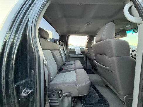 Used 2005 Ford F150 XLT image 12
