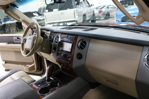 Used 2008 Ford Expedition EL Eddie Bauer image 31