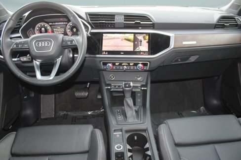 Used 2022 Audi Q3 2.0T Premium Plus image 17