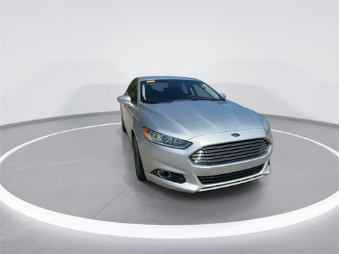 Used 2014 Ford Fusion Titanium image 3