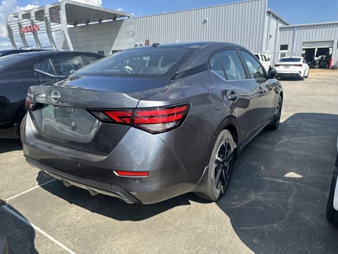 New 2025 Nissan Sentra SV image 2