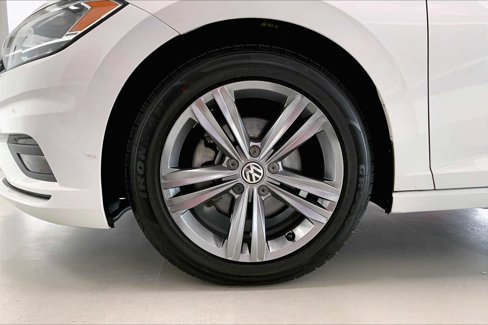 Used 2021 Volkswagen Jetta R-Line image 7