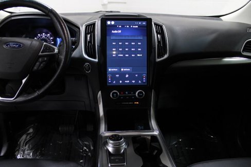 Used 2022 Ford Edge SEL image 18