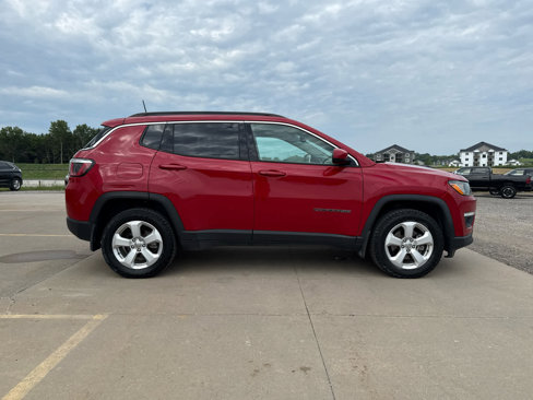 Used 2018 Jeep Compass Latitude w/ Popular Equipment Group image 5