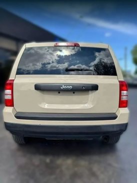 Used 2017 Jeep Patriot Sport image 4