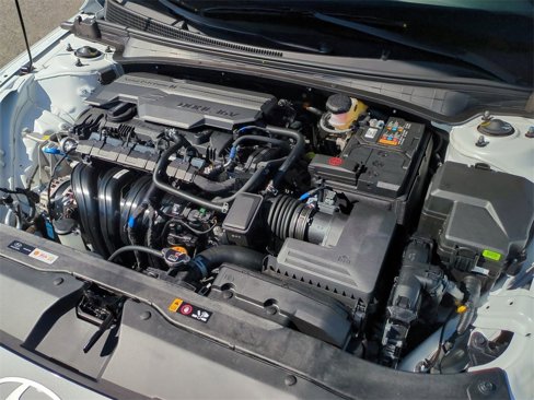 New 2025 Hyundai Elantra SE image 27