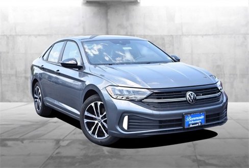 Certified 2024 Volkswagen Jetta Sport image 2