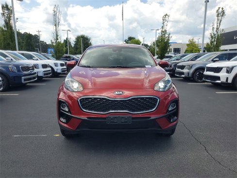 Certified 2022 Kia Sportage LX image 2