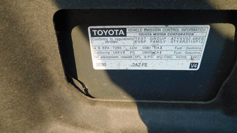 Used 2010 Toyota Matrix S image 26