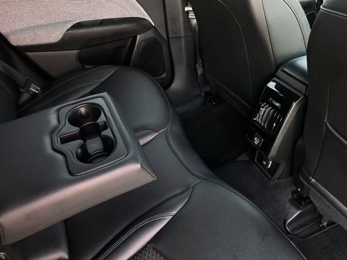 Used 2025 Jeep Compass Latitude image 28