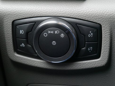 Used 2016 Ford F150 XLT image 20