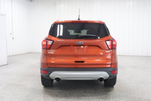 Used 2019 Ford Escape Titanium image 5