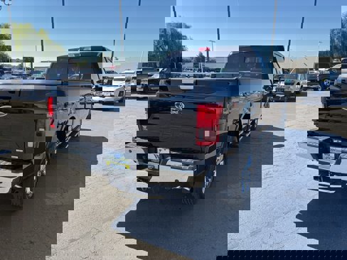 Used 2019 Ford F150 Lariat image 5