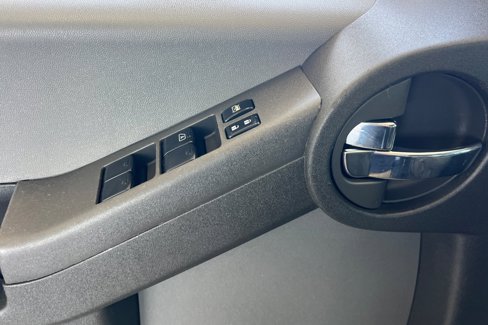 Used 2015 Nissan Xterra S image 8