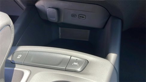 New 2025 Chevrolet Trax LS w/ LS Convenience Package image 17