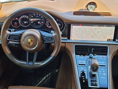 Certified 2021 Porsche Panamera image 25
