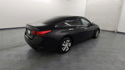 Used 2022 Nissan Altima 2.5 S image 8