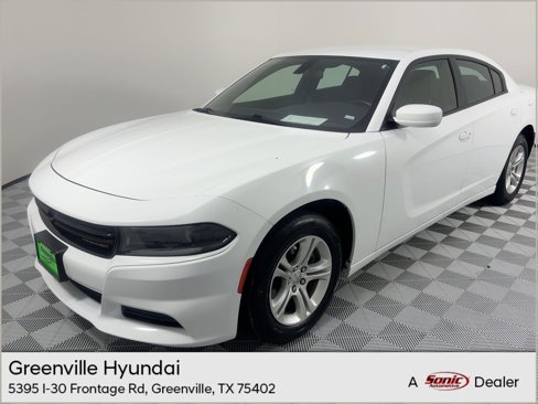 Used 2022 Dodge Charger SXT image 1