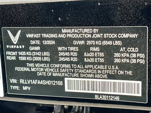 New 2025 VinFast VF 8 Plus image 30