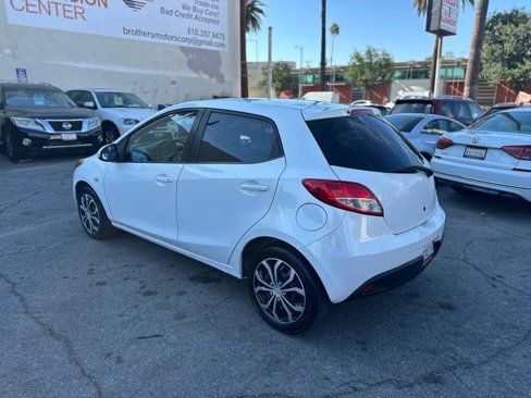Used 2011 MAZDA MAZDA2 Sport image 11