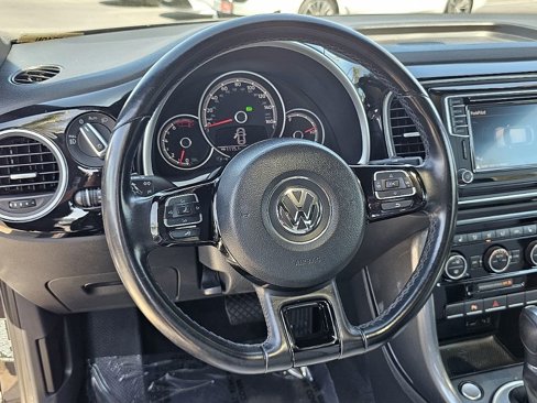 Used 2018 Volkswagen Beetle 2.0T SE w/ SE Premium Package image 29