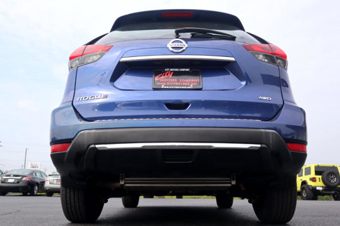 Used 2018 Nissan Rogue S image 8