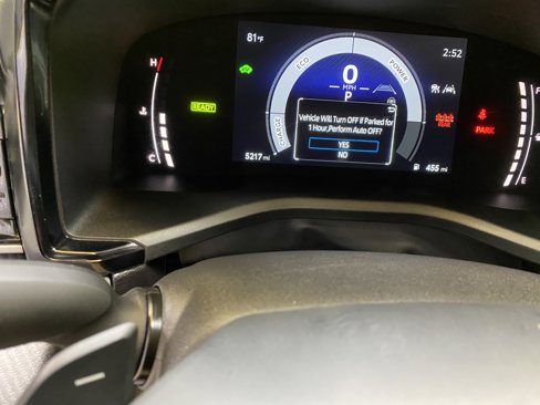 Used 2025 Toyota Camry SE image 37
