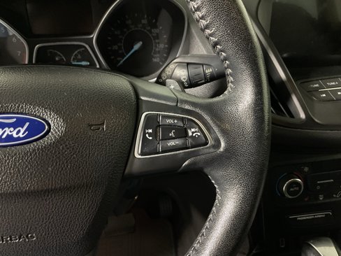 Used 2017 Ford Escape SE w/ Equipment Group 201A image 25
