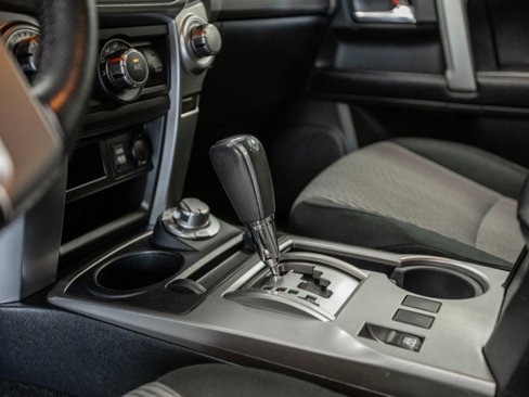 Used 2017 Toyota 4Runner SR5 image 19