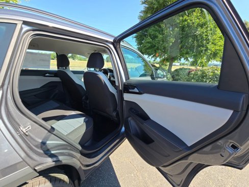 New 2025 Volkswagen Taos S image 13