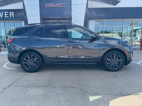 Certified 2022 Chevrolet Equinox RS w/ RS Leather Package image 3