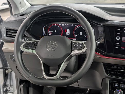 Used 2022 Volkswagen Taos SEL image 44
