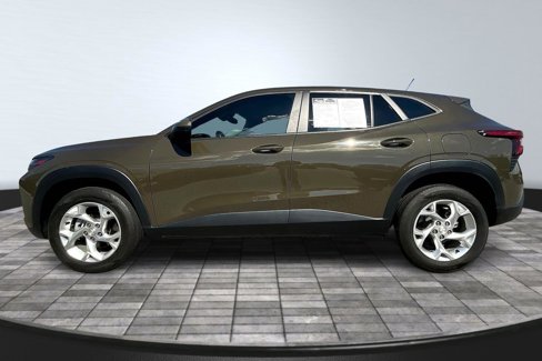 Used 2024 Chevrolet Trax LS w/ LS Convenience Package image 15